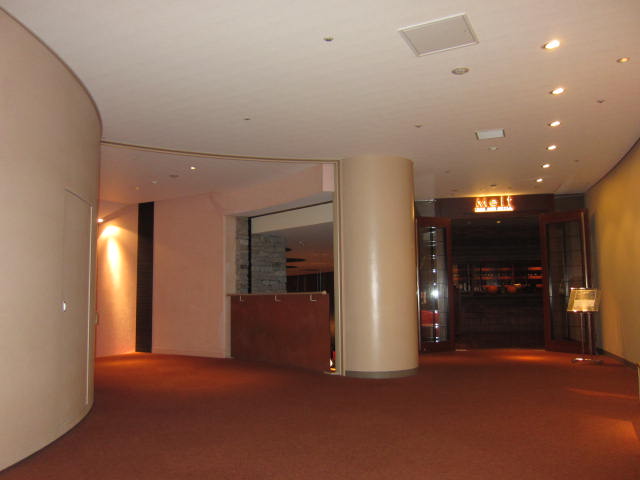 ２・ヒルトンホテルロビー.JPG